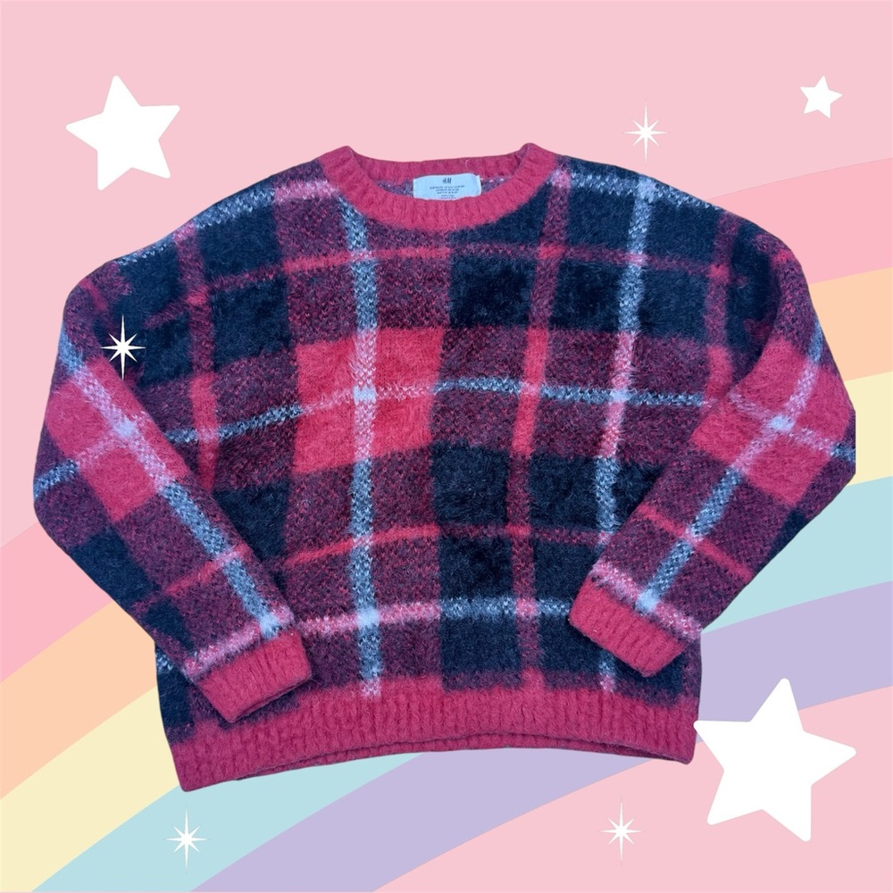 H&M Red and Black Knit Sweater